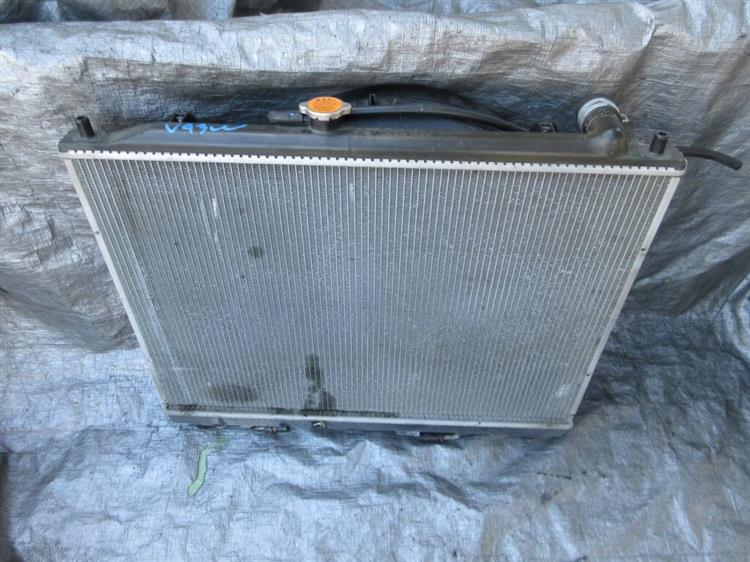Радиатор основной Мицубиси Паджеро в Екатеринбурге 123512